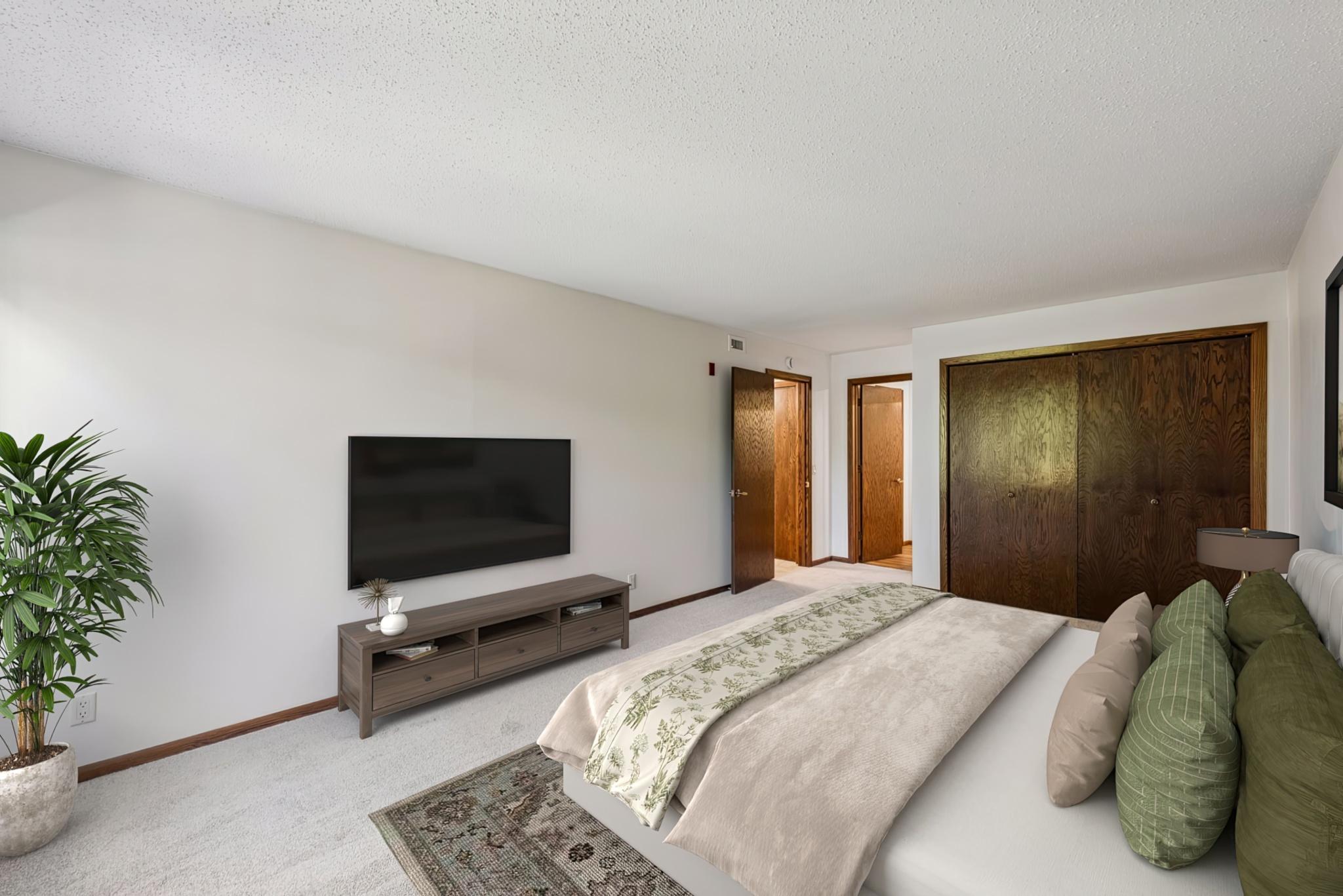 5601 Dewey Hill Road, Unit 210 Edina, MN 55439 - Photo 10 of 70 Gallery Image 10