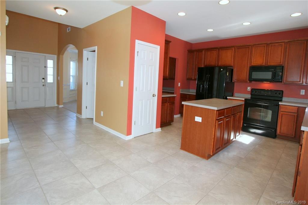 2011 Streamlet Way Monroe, NC 28110 - Photo 12 of 41 Gallery Image 12