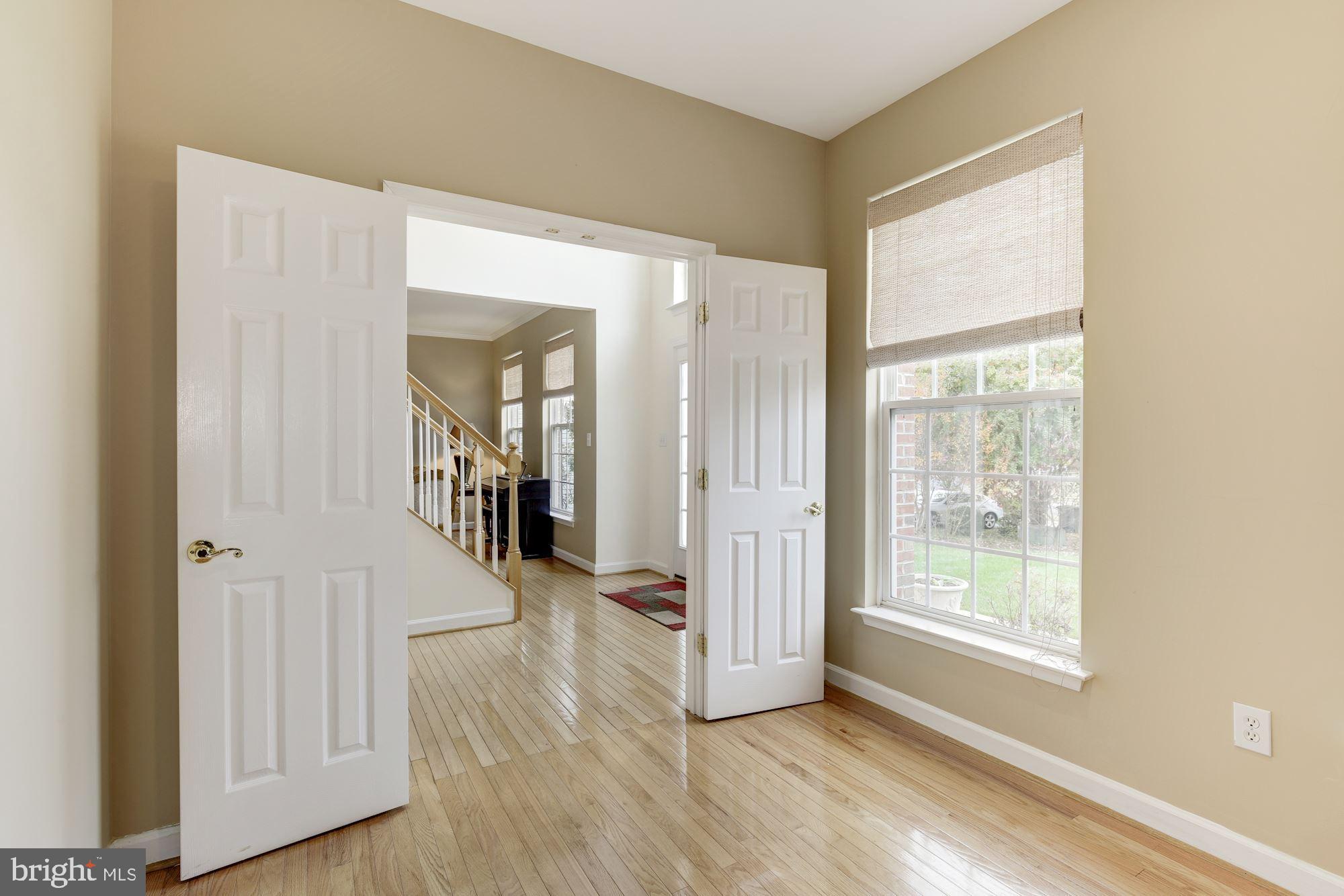 18815 Severn Road Gaithersburg, MD 20879 - Photo 13 of 38 Gallery Image 13