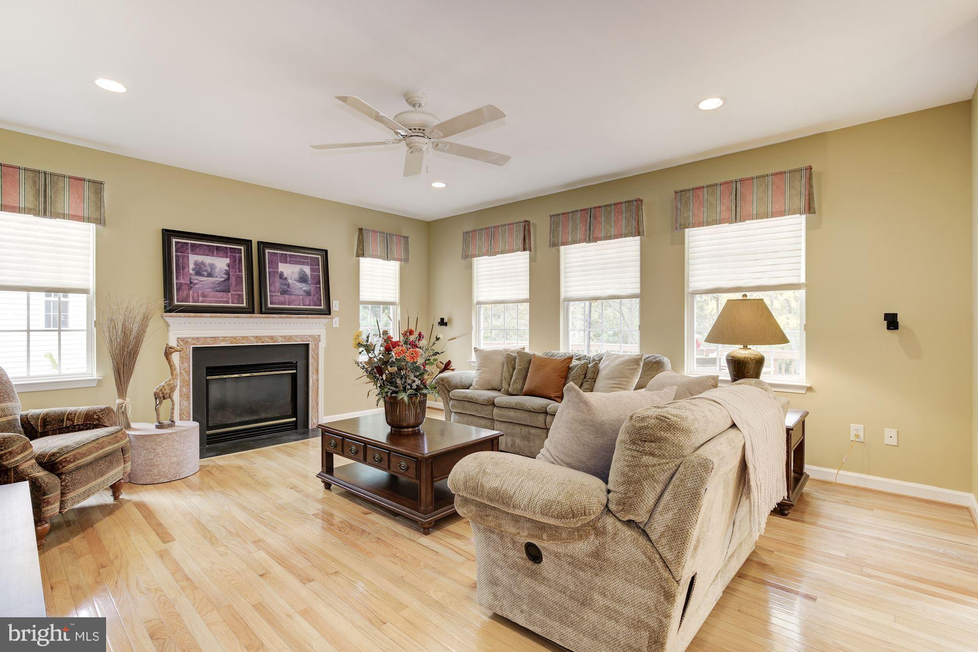 18815 Severn Road Gaithersburg, MD 20879 - Photo 8 of 38 Fam Rm built in BOSE life style 35 stereo system