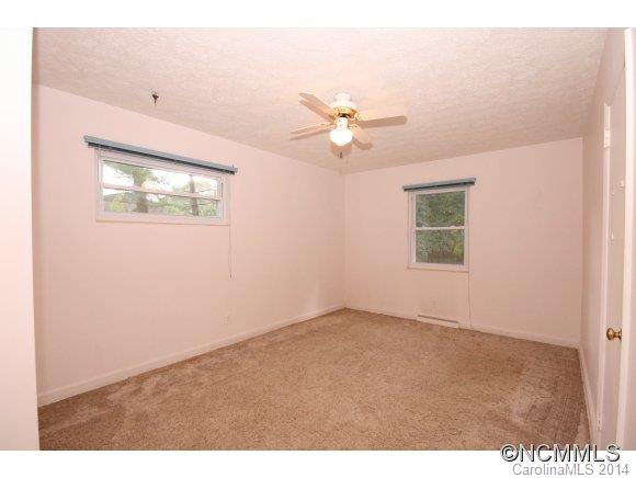 225 Morgan Road Candler, NC 28715 - Photo 11 of 15 Gallery Image 11