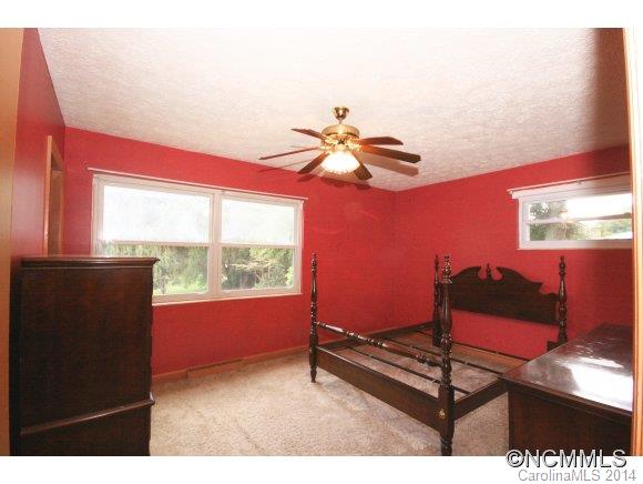 225 Morgan Road Candler, NC 28715 - Photo 9 of 15 Gallery Image 9
