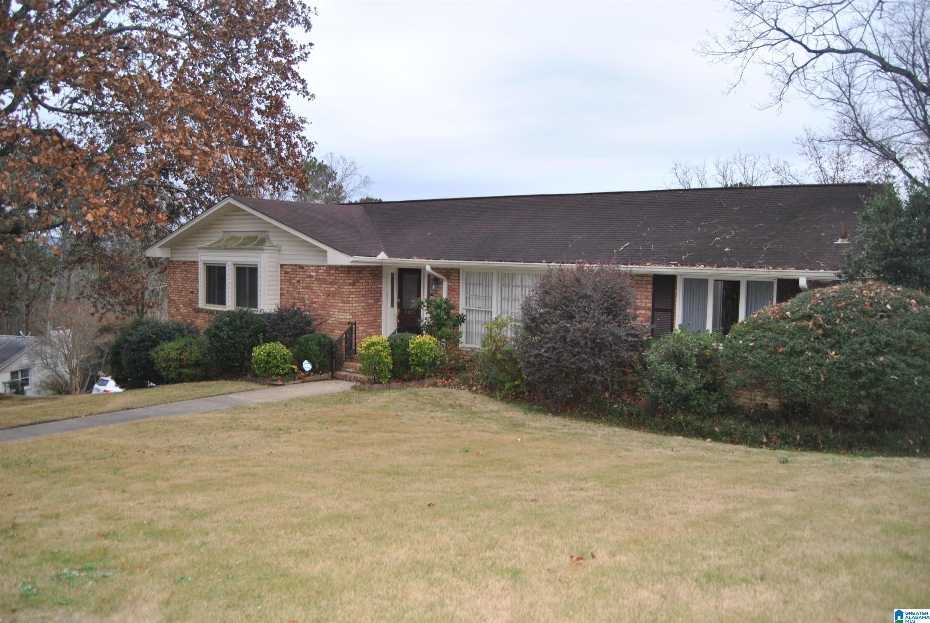 5821 Southhall Road Birmingham, AL 35213 - Photo 1 of 18