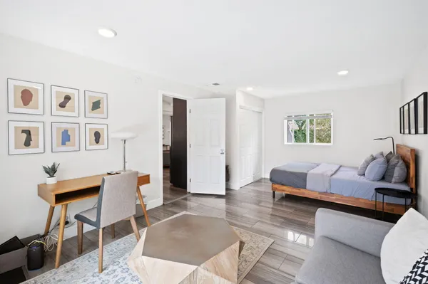 $935,000 | 3059 North Biskra Road, Palm Springs, CA 92262
