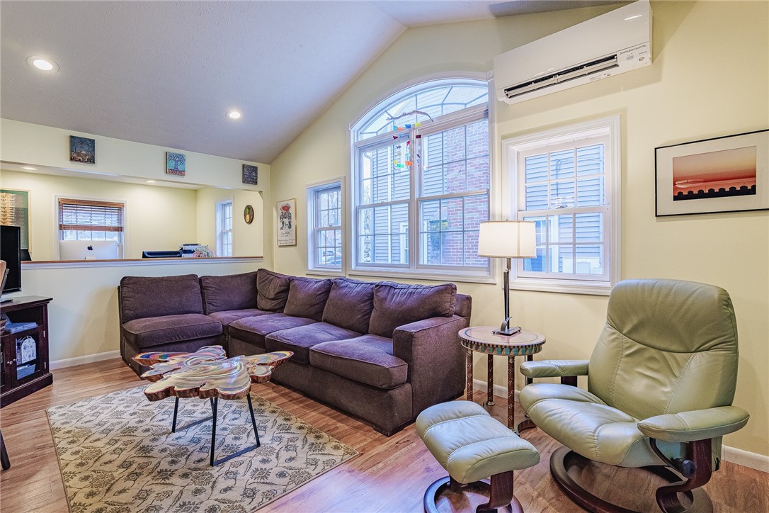 170 Glen Ellyn Way Rochester, NY 14618 - Photo 17 of 39 family room