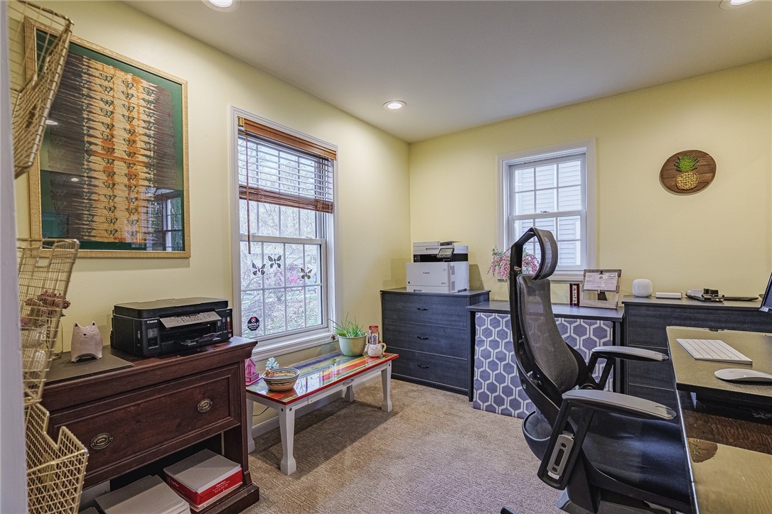 170 Glen Ellyn Way Rochester, NY 14618 - Photo 20 of 39 office