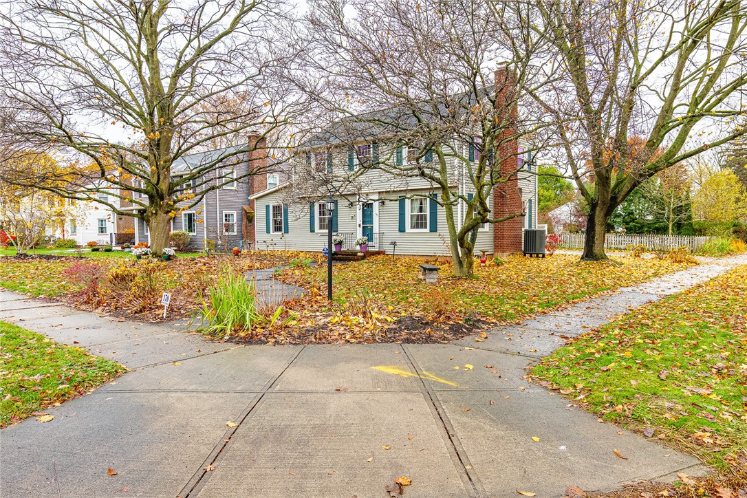 170 Glen Ellyn Way Rochester, NY 14618 - Photo 2 of 39