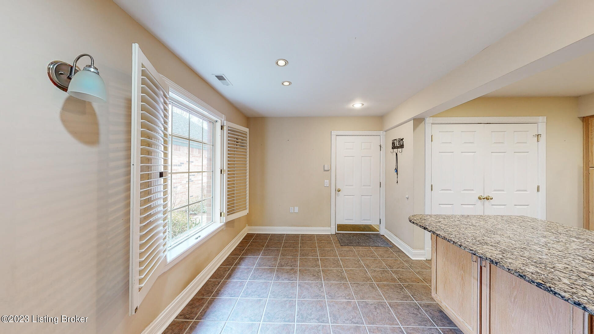 7002 Ridge Run Circle Prospect, KY 40059 - Photo 15 of 75 7002-Ridge-Run-Cir_015