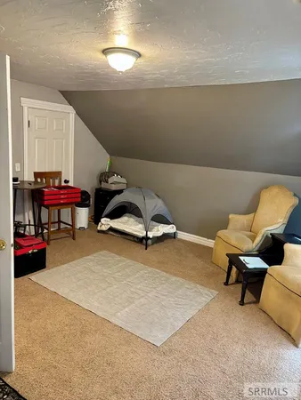 $339,000 | 305 South Park Avenue, Shelley, ID 83274