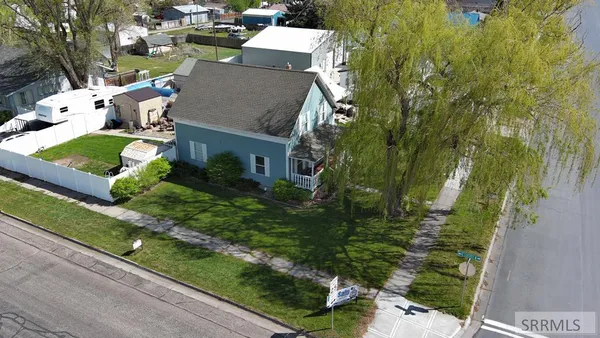 $339,000 | 305 South Park Avenue, Shelley, ID 83274