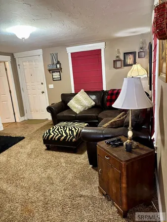 $339,000 | 305 South Park Avenue, Shelley, ID 83274