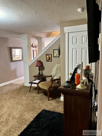 $339,000 | 305 South Park Avenue, Shelley, ID 83274
