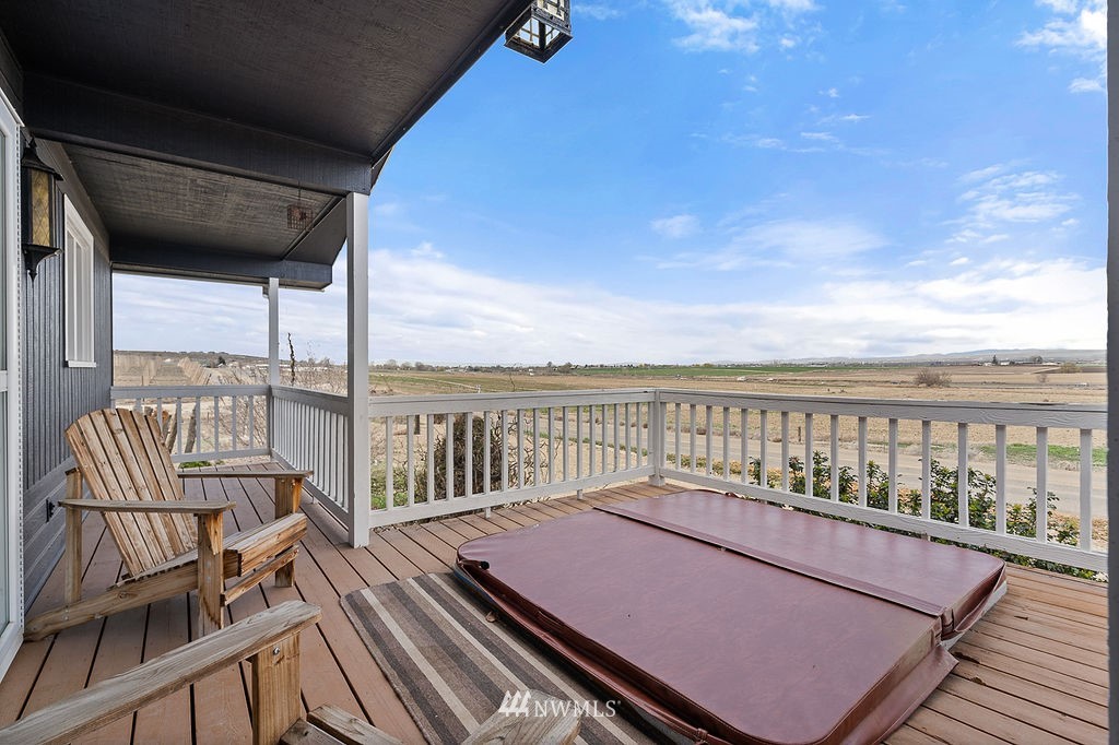 740 Gap Road Granger, WA 98932 - Photo 32 of 40