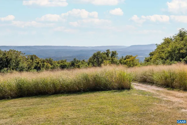 $2,495,000 | 699 Hendrickson Road, Pembroke, VA 24136