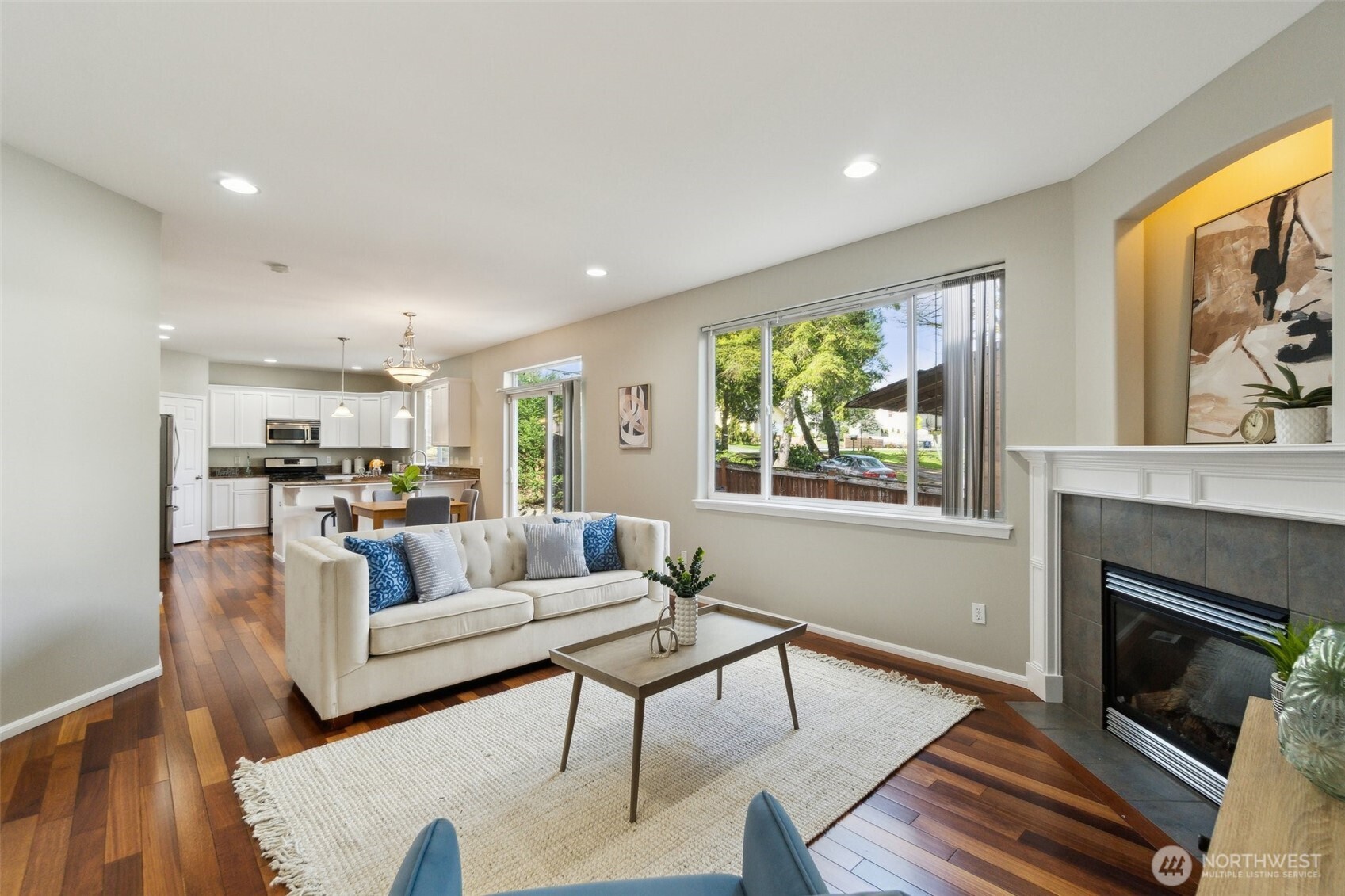 22715 9th Avenue Southeast Bothell, WA 98021 - Photo 12 of 36