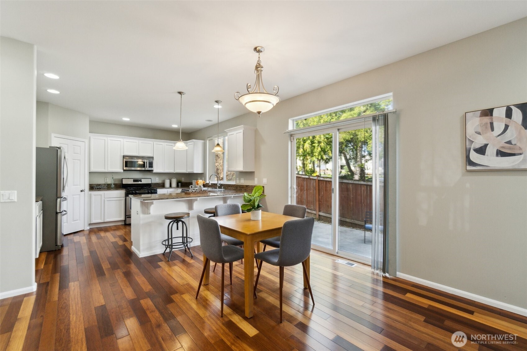 22715 9th Avenue Southeast Bothell, WA 98021 - Photo 13 of 36