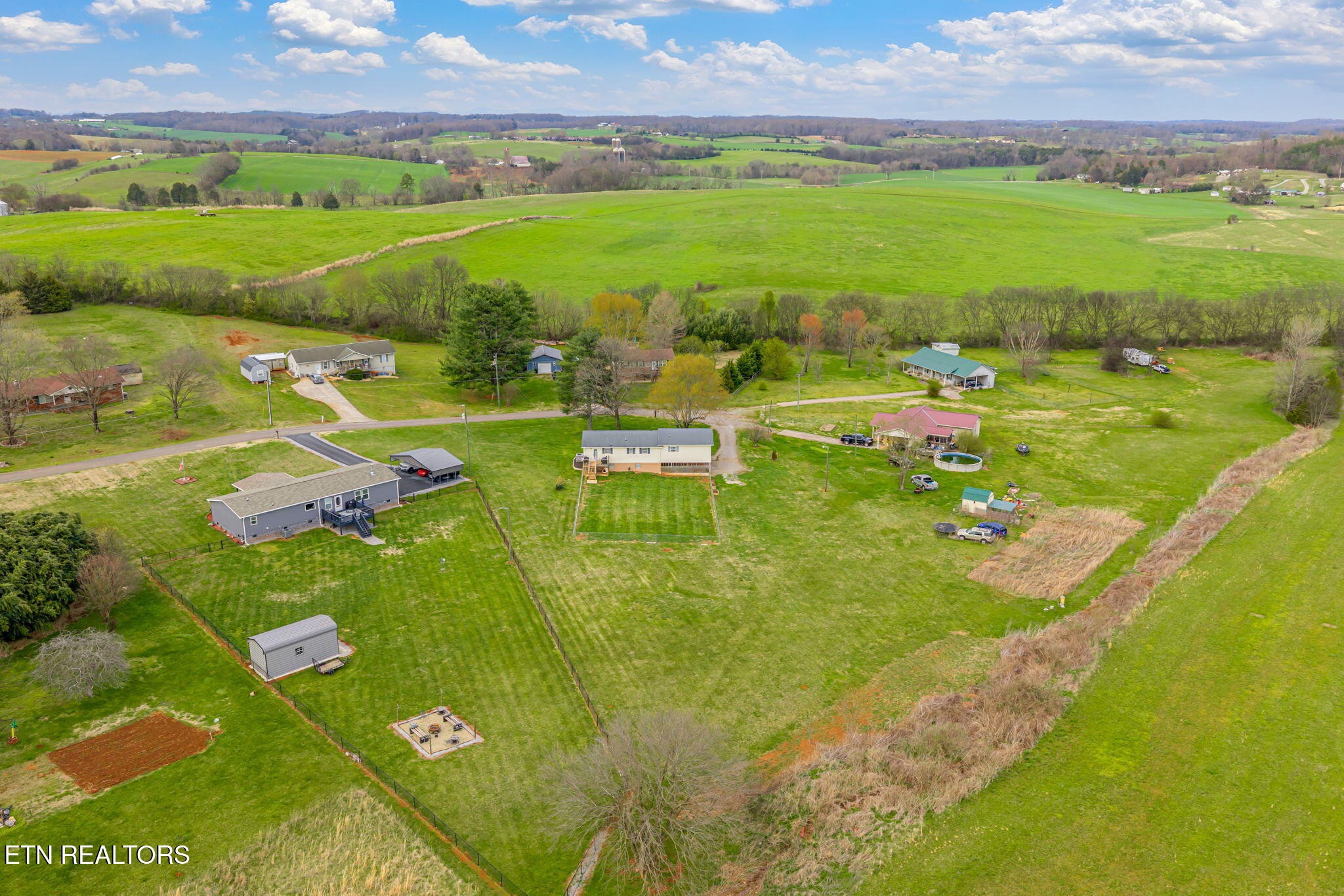 258 Meadow Brook Road Sweetwater, TN 37874 - Photo 53 of 54 Gallery Image 53