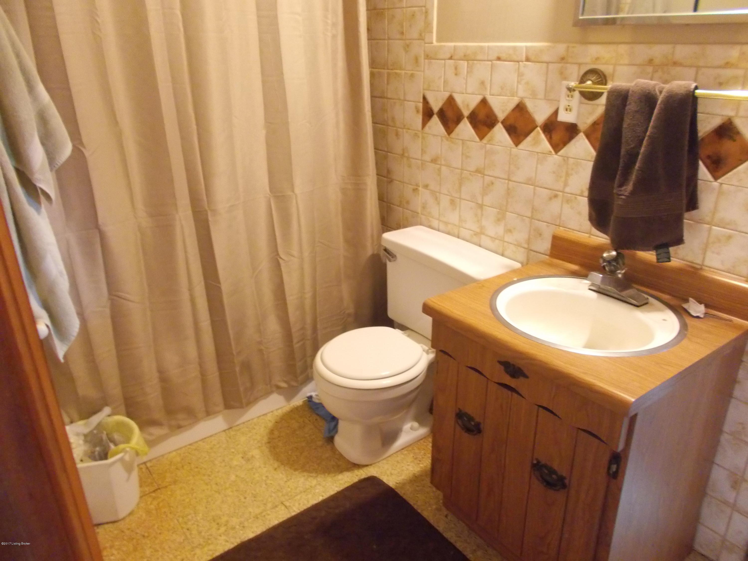 570 Jackson Road New Castle, KY 40050 - Photo 24 of 40 Full Bath