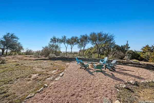 $699,900 | 852 Crossbow Drive, Canyon Lake, TX 78133