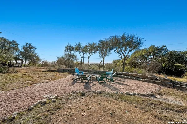 $699,900 | 852 Crossbow Drive, Canyon Lake, TX 78133