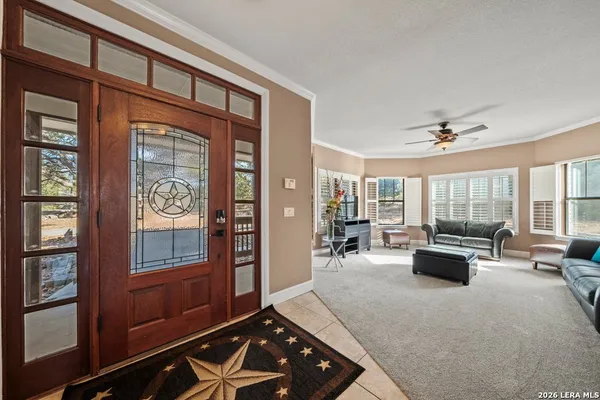 $699,900 | 852 Crossbow Drive, Canyon Lake, TX 78133