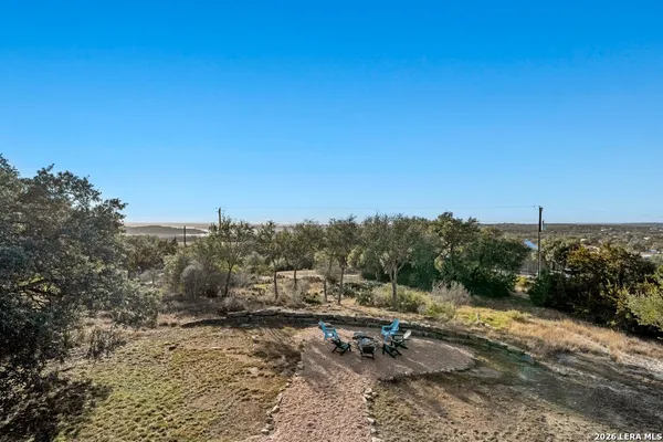 $699,900 | 852 Crossbow Drive, Canyon Lake, TX 78133