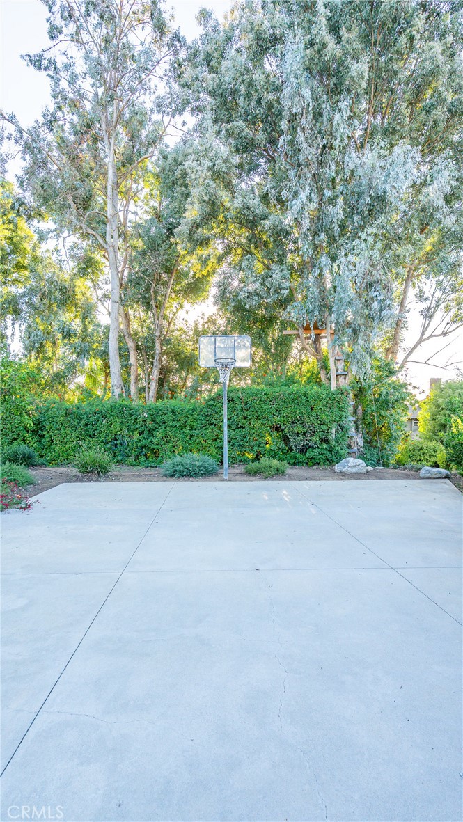 304 Chelan Court Simi Valley, CA 93065 - Photo 43 of 55