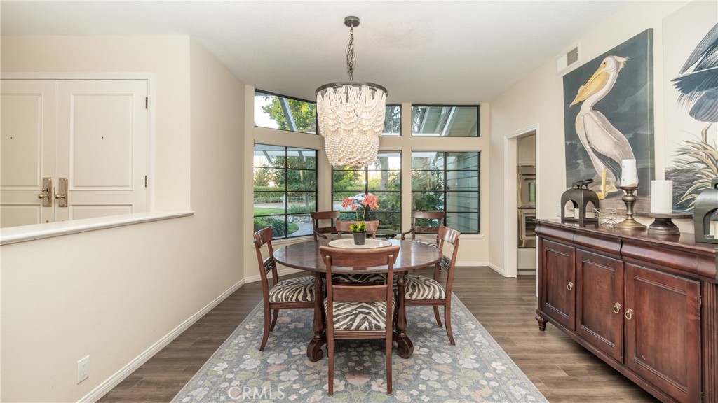 304 Chelan Court Simi Valley, CA 93065 - Photo 9 of 55