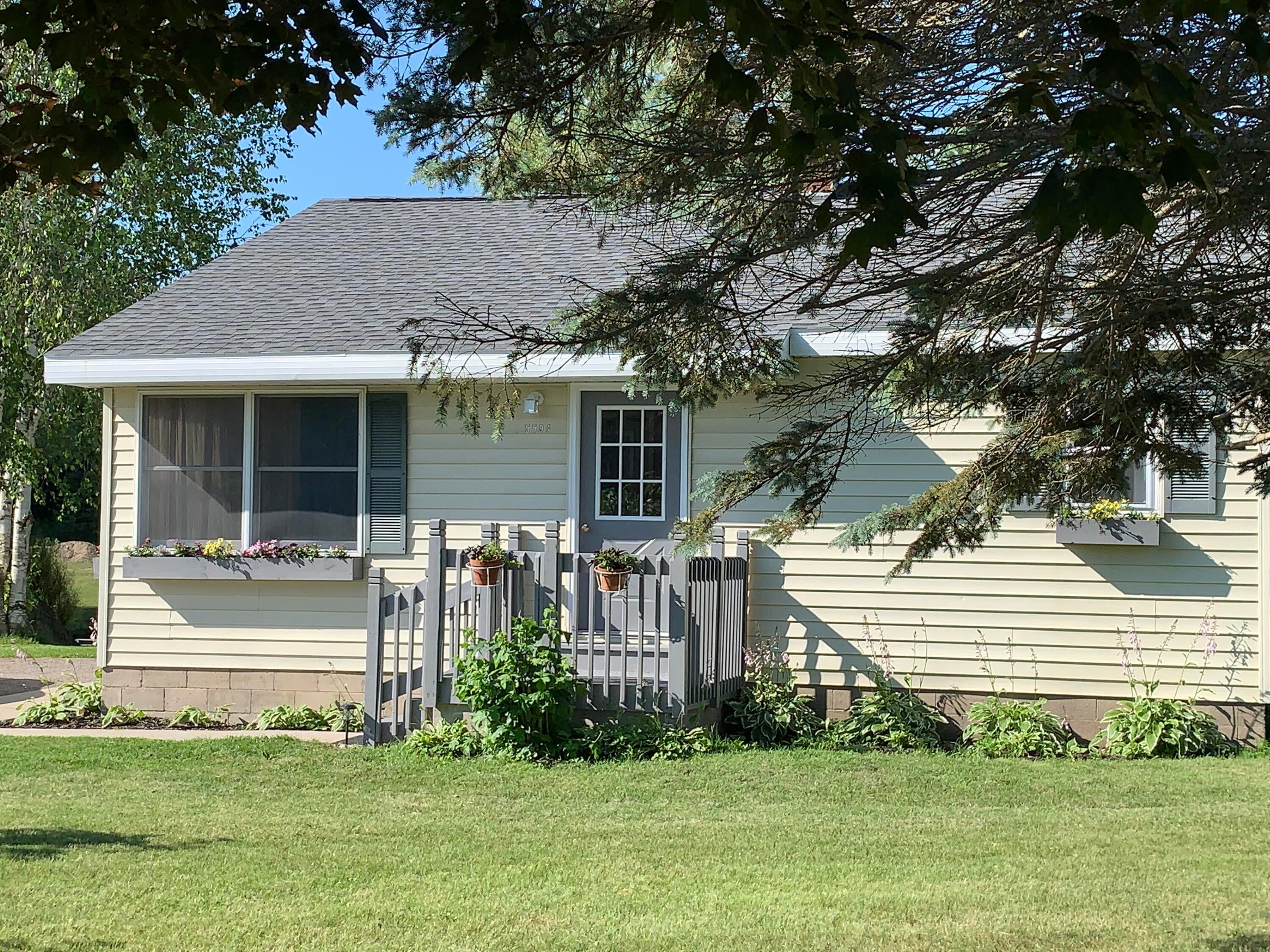 5594 Bolton Road Alpena, MI 49707 - Photo 2 of 29 Gallery Image 2