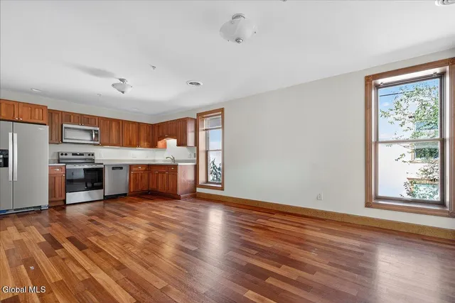 $1,750 | 432 Broadway, Unit 26, Saratoga Springs, NY 12866