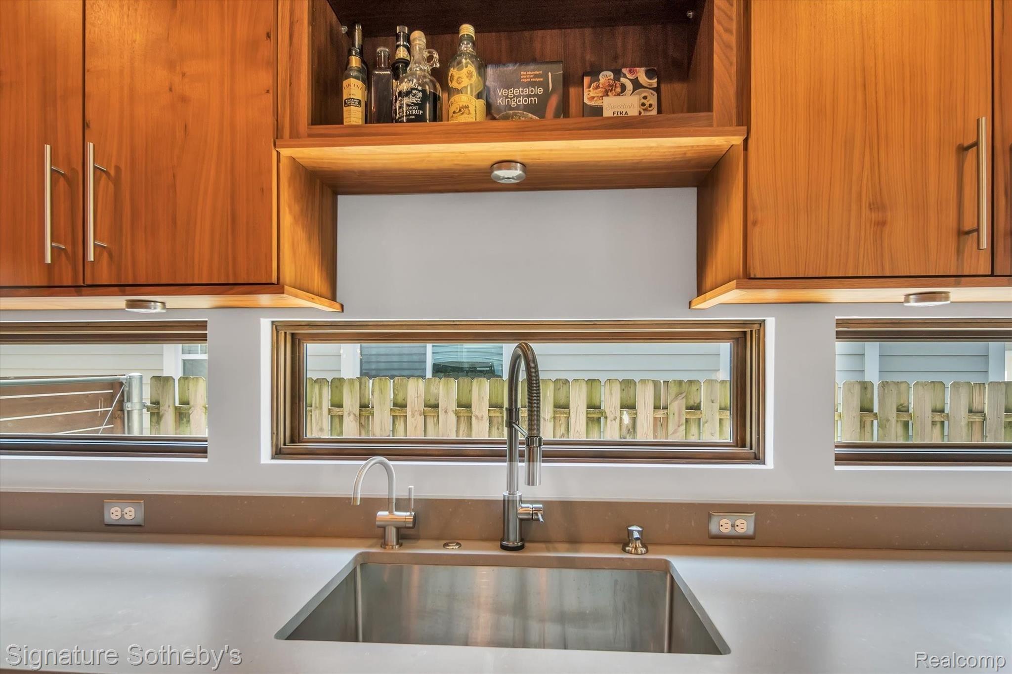 1259 Ruffner Avenue Birmingham, MI 48009 - Photo 32 of 91 21-1259-Ruffner-Ave-WindowStill-Real-Estate-Photography-21.jpg