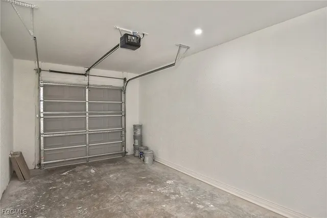 a view of room and an empty space