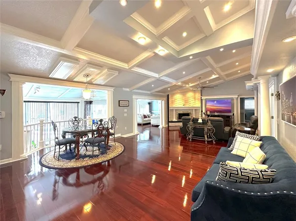 $1,179,000 | 8162 Oak Park, Orlando, FL 32819