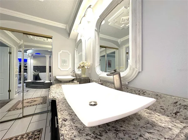 $1,179,000 | 8162 Oak Park, Orlando, FL 32819