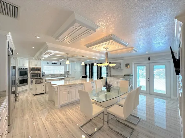 $1,179,000 | 8162 Oak Park, Orlando, FL 32819