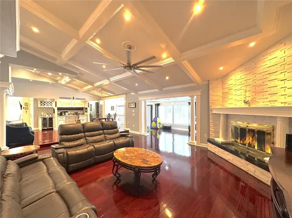 $1,179,000 | 8162 Oak Park, Orlando, FL 32819