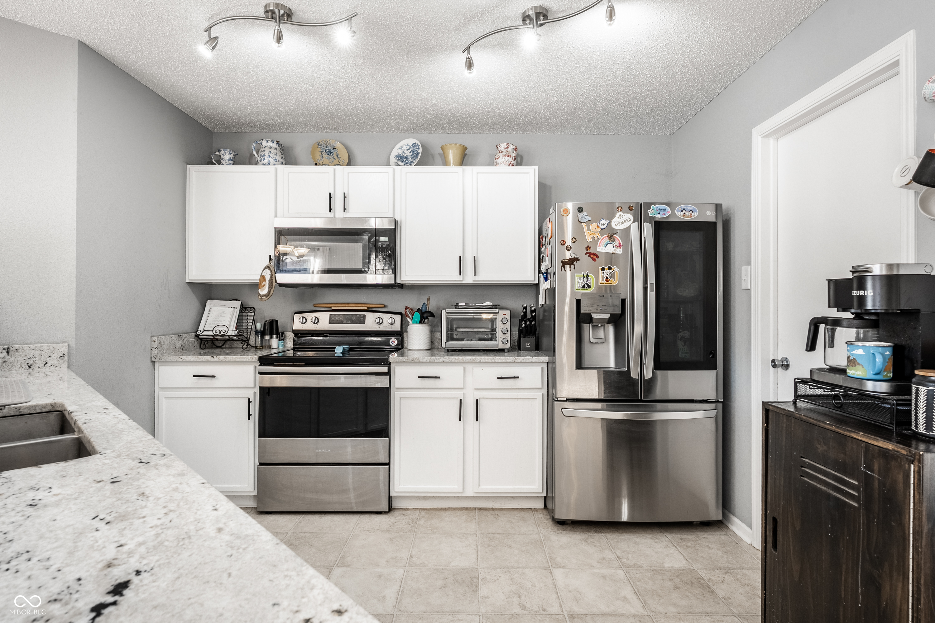 8254 South Midnight Drive Pendleton, IN 46064 - Photo 11 of 34