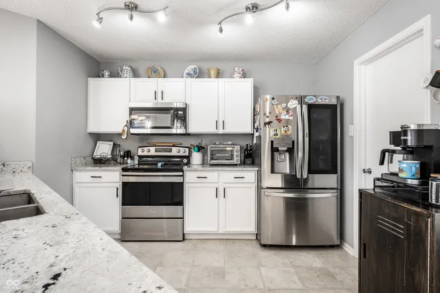 $295,000 | 8254 South Midnight Drive, Pendleton, IN 46064