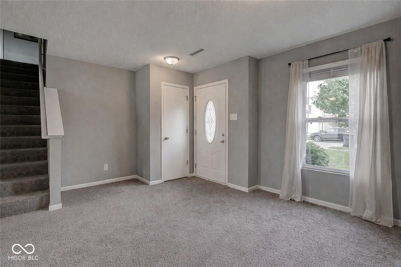 8254 South Midnight Drive Pendleton, IN 46064 - Photo 4 of 37