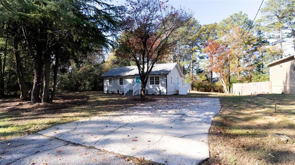 7471 Skylane Drive, Riverdale, GA 30296 Compass