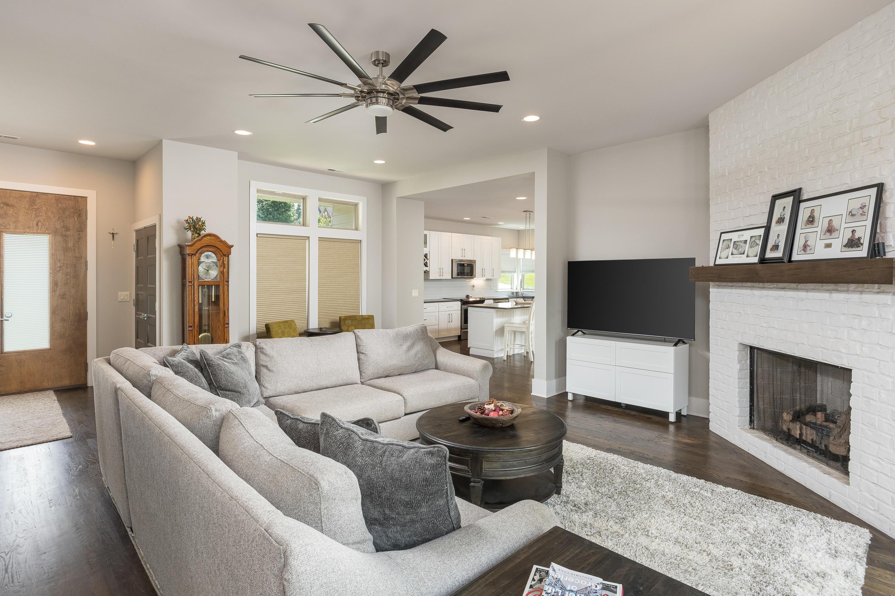 7367 Sweet Magnolia Lane Harrison, TN 37341 - Photo 4 of 43 2025_06_June_7367_Sweet_Magnolia_Ln_0014