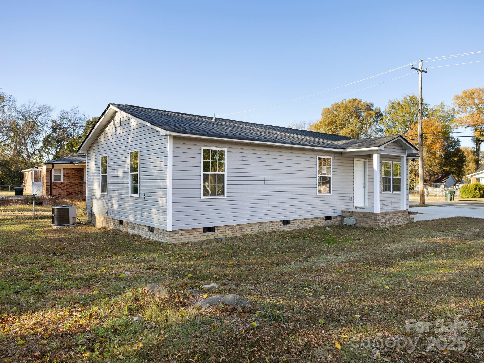 552 Locust Street Rock Hill, SC 29730 - Photo 24 of 24 a view of a house with a yard