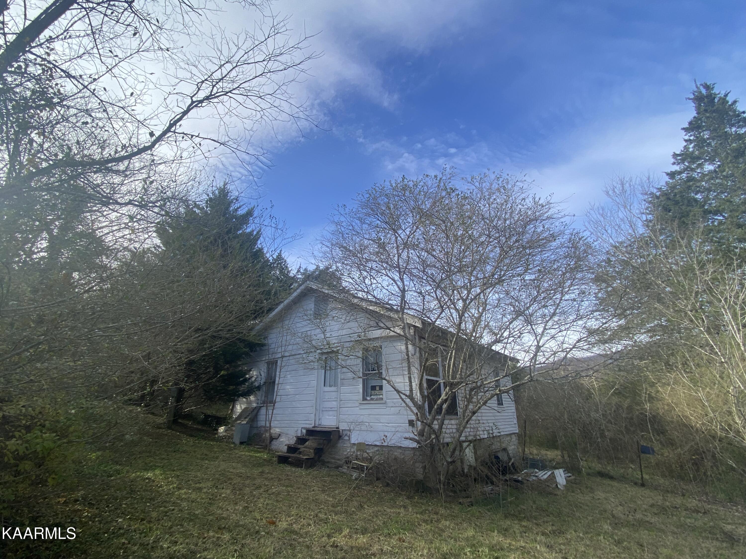 246 Minton Road La Follette, TN 37766 - Photo 4 of 4 IMG_3455