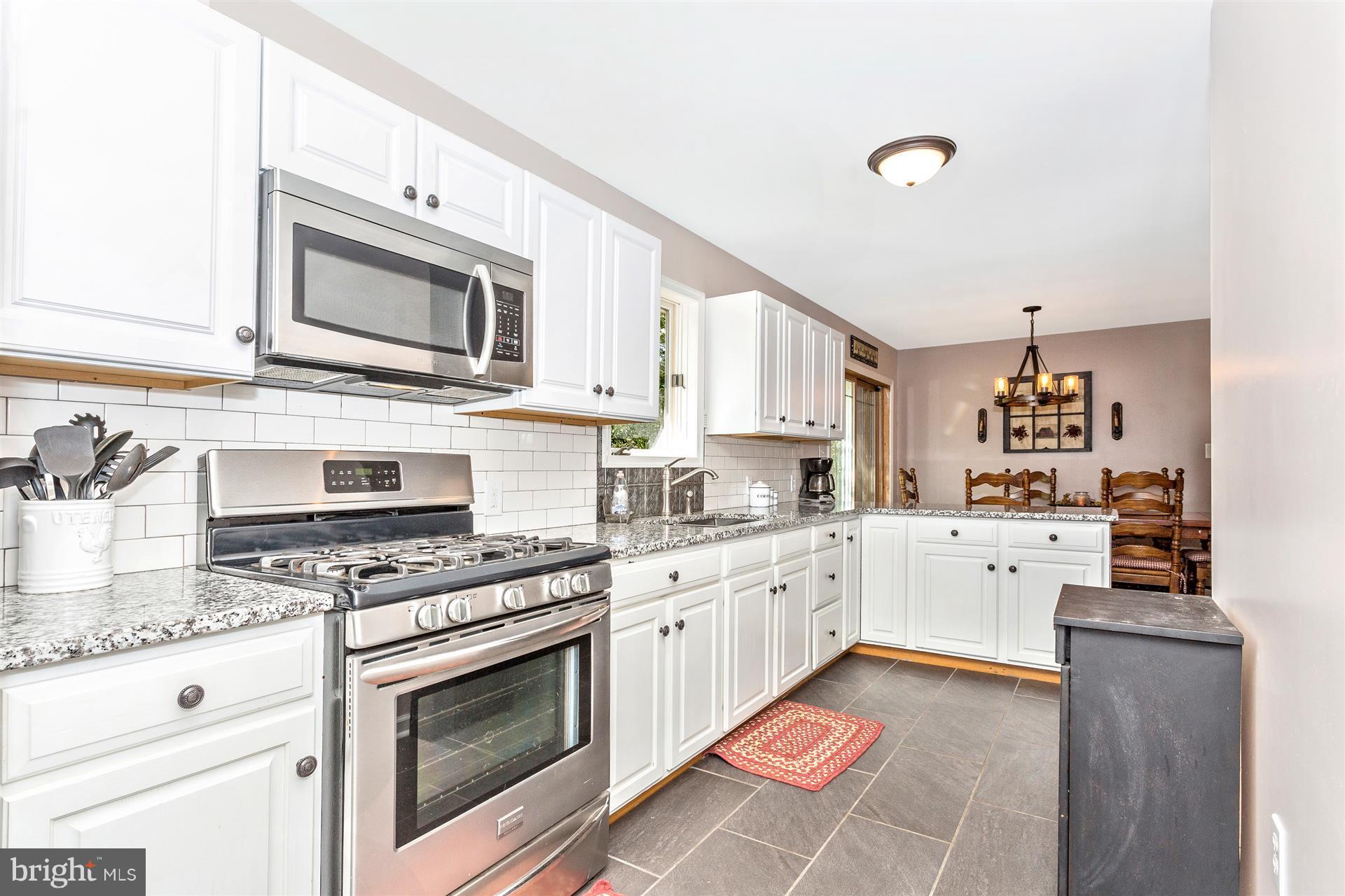 9277 Appolds Road Rocky Ridge, MD 21778 - Photo 9 of 30 Interior (General)