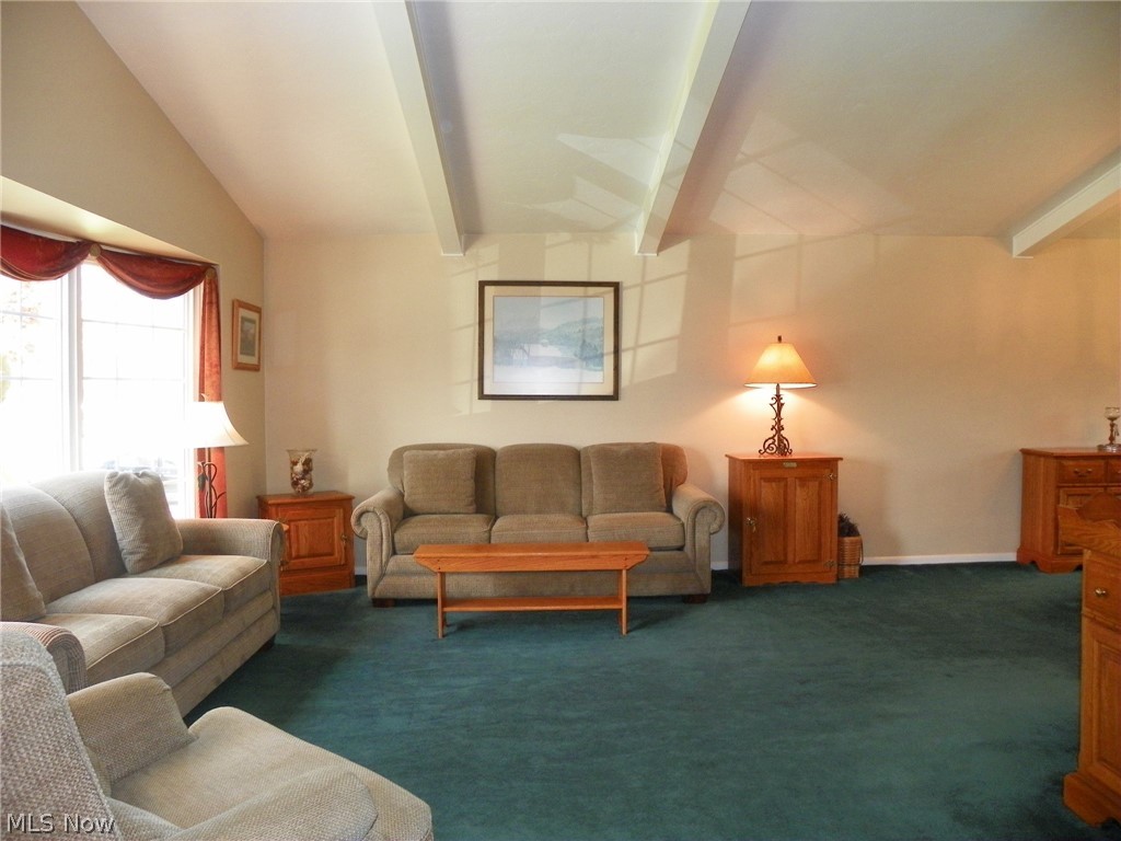 6447 Hamden Road Parma Heights, OH 44130 - Photo 2 of 37