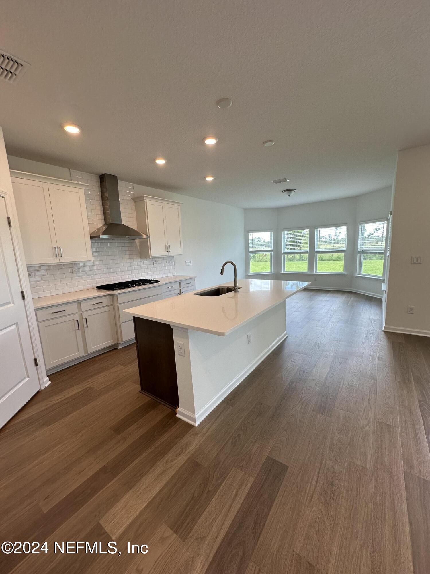 213 Whirlwind Place, Unit 239 St. Augustine, FL 32095 - Photo 3 of 9 172 kitchen