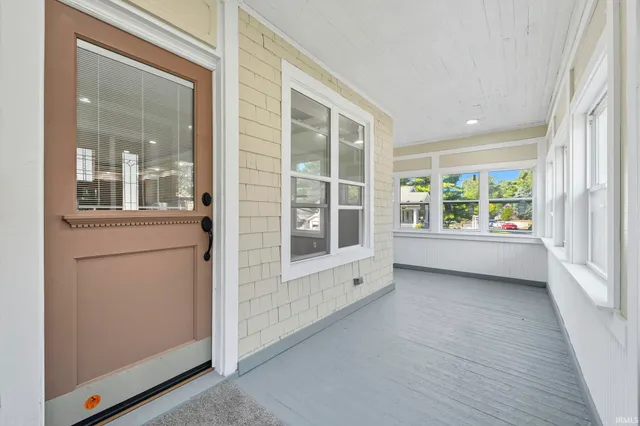 $284,900 | 1040 Delaware Avenue, Fort Wayne, IN 46805