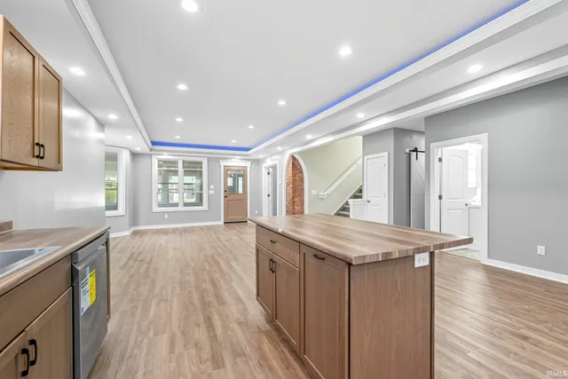 $284,900 | 1040 Delaware Avenue, Fort Wayne, IN 46805