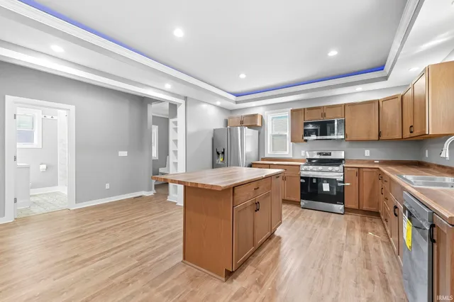 $289,900 | 1040 Delaware Avenue, Fort Wayne, IN 46805