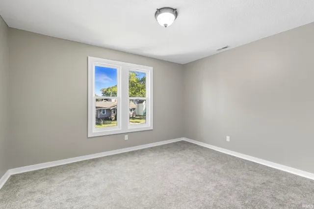 $284,900 | 1040 Delaware Avenue, Fort Wayne, IN 46805